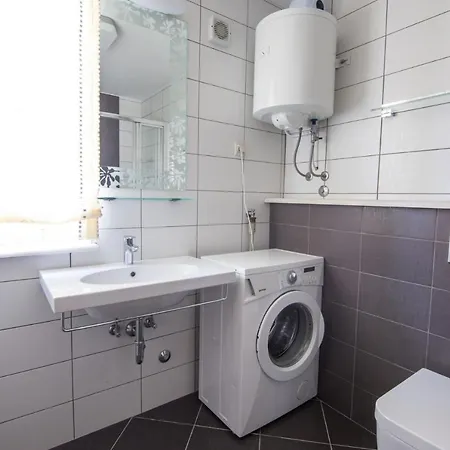 Novak Apartment Donji Okrug (Ciovo)