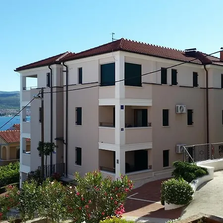 Novak Apartment *